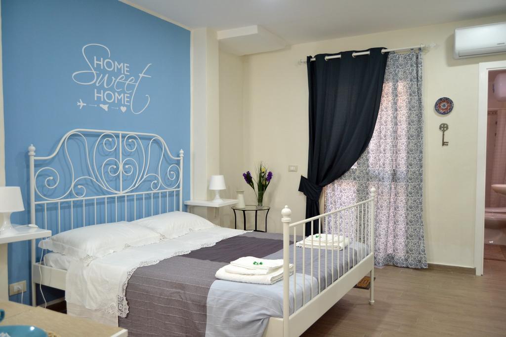 Ferienwohnung Tukory Flat Palermo Exterior foto