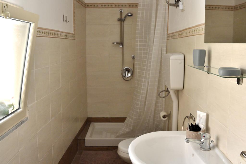Ferienwohnung Tukory Flat Palermo Exterior foto