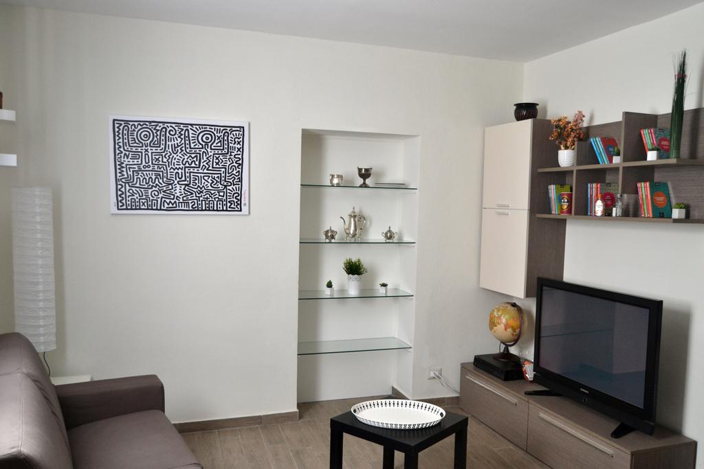 Ferienwohnung Tukory Flat Palermo Exterior foto